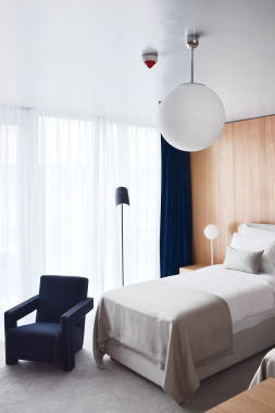 24. MET Boutique Hotel, hotelska soba, furnirane obloge i President kreveti, izvor: D2D INTERIJERI