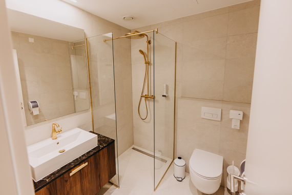 Wine &#38; boutique hotel Terbotz, hotelska soba, kupaonica 1