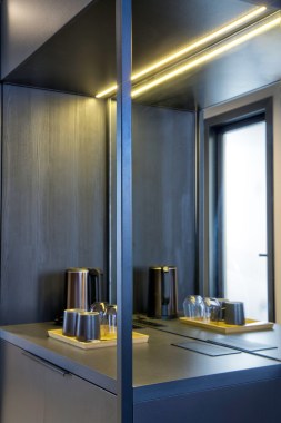 Hotel Držićeva, hotelska soba, ormar detalji