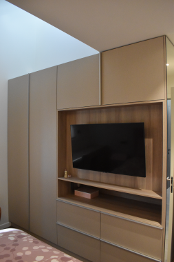 Stan Cvjetni, ormar po mjeri i tv 